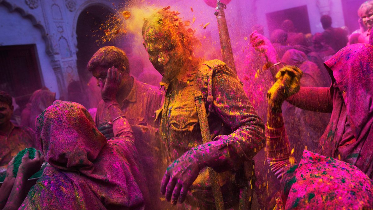Celebrating the Vibrancy of a Hindu Holiday: Exploring Traditions and Spirituality